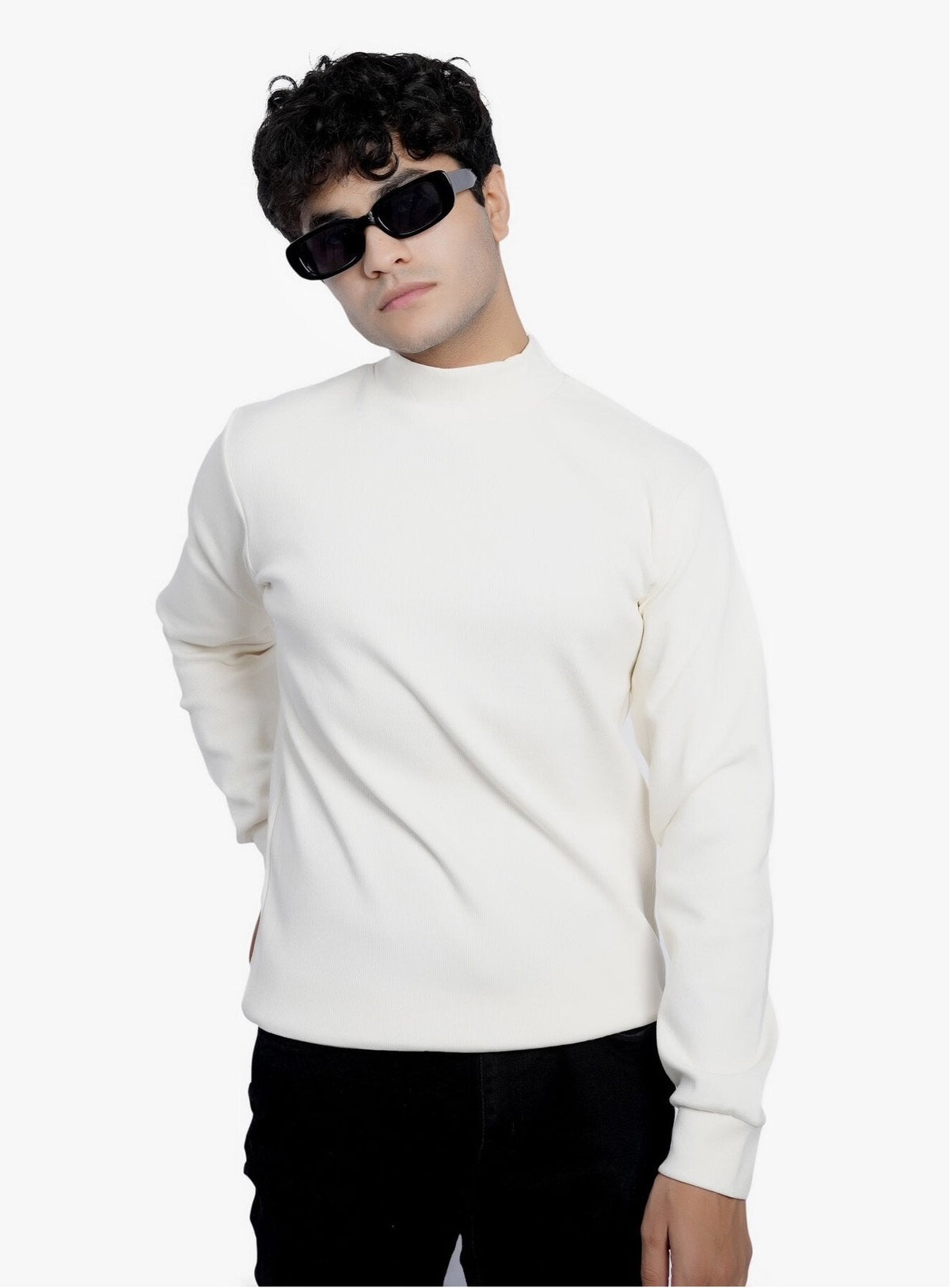 Turtle neck off white